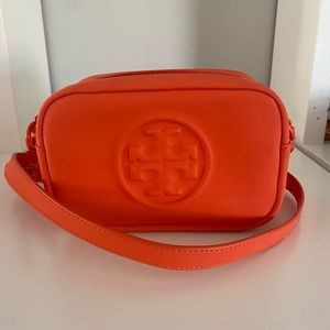 TB Perry Bombe Crossbody NWT